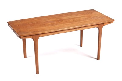 Lot 514 - McIntosh: a 1960’s teak extending coffee table