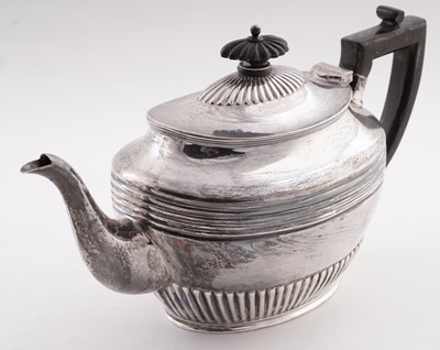 Lot 103 - A late Victorian/Edwardian silver three-piece tea set