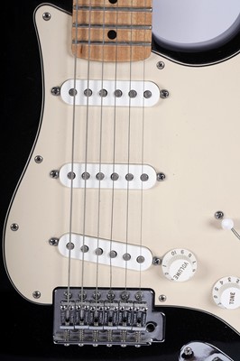 Lot 129 - A Fender Mexico Standard Stratocaster