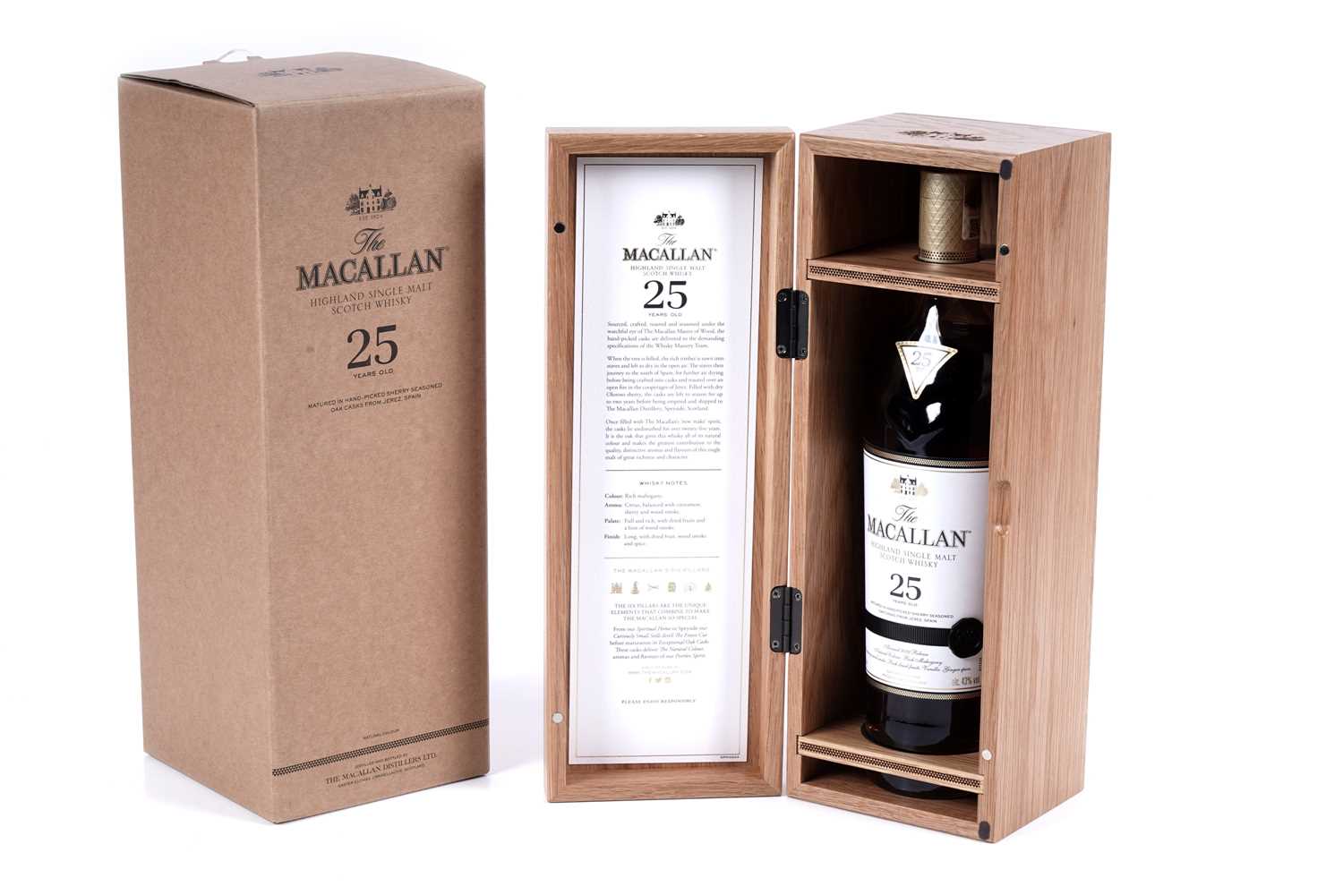 Lot 563 - The Macallan 25 Year Old Highland Single Malt Scotch Whisky