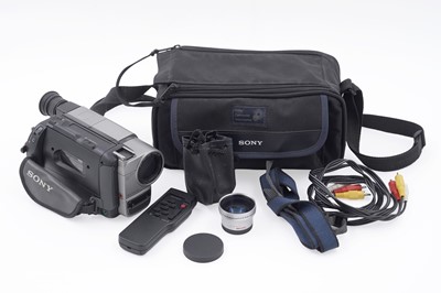 Lot 381 - A Sony Handycam Vision CCD-TRV65E PAL camcorder