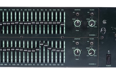 Lot 179 - An LA Audio EQ231G graphic equalizer
