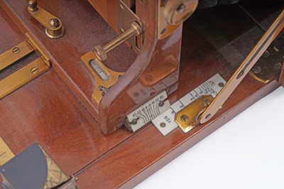 Lot 386 - A collection of three Edwardian plate cameras