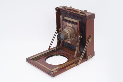 Lot 386 - A collection of three Edwardian plate cameras