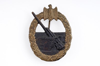 Lot 811 - A German Second World War Kriegsmarine Coastal Artillery War badge
