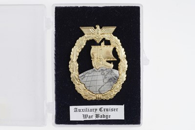 Lot 812 - A German Second World War Kriegsmarine Auxiliary Cruiser War badge