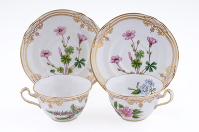Lot 425 - A collection of Spode ‘Stafford Flowers’ tea and dinner china