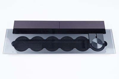 Lot 459 - A Bang & Olufsen Beosound 9000 six-disc CD player