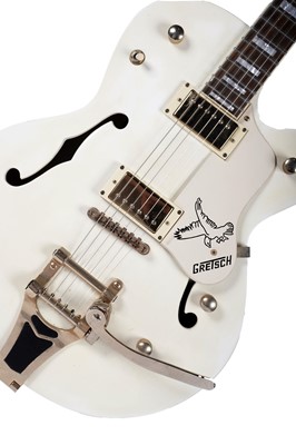 Lot 90 - A Gretsch-style guitar