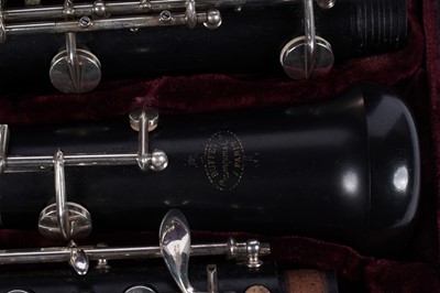 Lot 6 - A Buffet and Crampon oboe