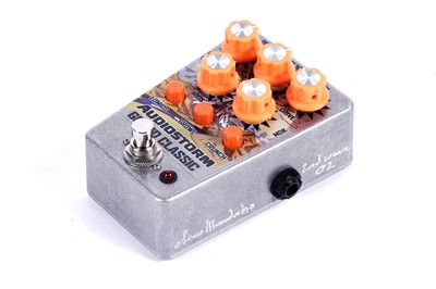 Lot 167 - A selection of pedals and other items