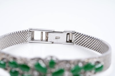 Lot 843 - A matched parure of Chinese jade and diamond set jewellery