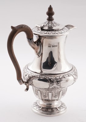 Lot 227 - A George V silver four-piece tea service