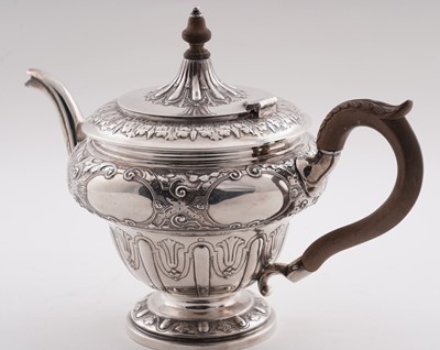 Lot 227 - A George V silver four-piece tea service
