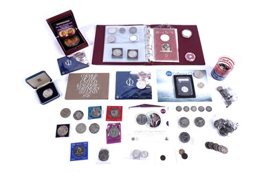 Lot 369 - A selection of coins