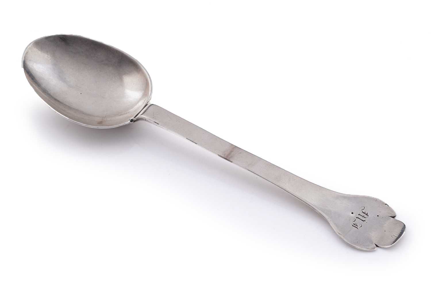 Lot 558 - A rare William and Mary Scottish silver trefid spoon