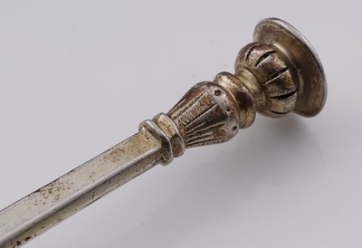 Lot 557 - A rare James I West Country silver-gilt seal top spoon