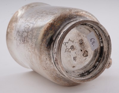 Lot 587 - A rare George I Scottish silver mug