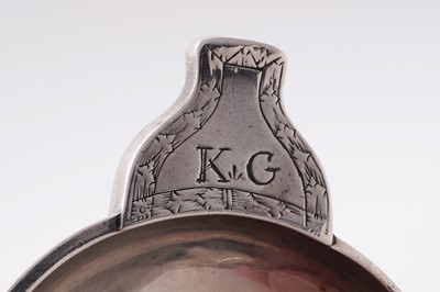 Lot 522 - A rare George III Scottish provincial silver quaich