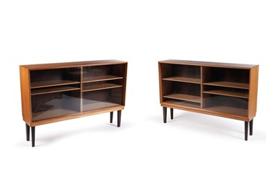Lot 11 - Gordon Russell for Russell of Broadway: a pair of oak bookcases
