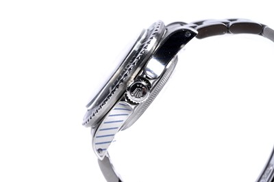 Lot 602 - Rolex Oyster Perpetual Date Sea-Dweller 'Great White': a stainless steel cased automatic wristwatch