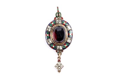 Lot 681 - A Victorian Holbeinesque pendant