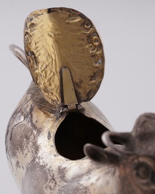 Lot 156 - A George II silver-gilt cow cream jug