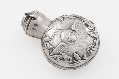 Lot 602 - A late Victorian silver scent bottle