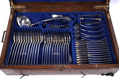 Lot 254 - A late Victorian canteen of silver flatware