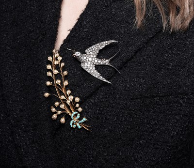 Lot 492 - A Victorian diamond swallow pattern brooch