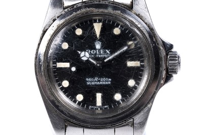 Lot 759 - Rolex Oyster Perpetual Submariner: a stainless steel cased automatic wristwatch