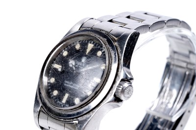 Lot 759 - Rolex Oyster Perpetual Submariner: a stainless steel cased automatic wristwatch