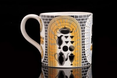 Lot 224 - A Ravilious Wedgwood mug