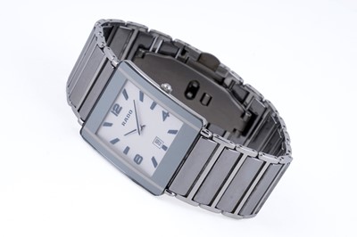 Lot 354 - A Rado DiaStar wristwatch