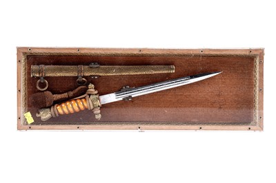 Lot 1195 - A German Second World War Kriegsmarine dress dagger