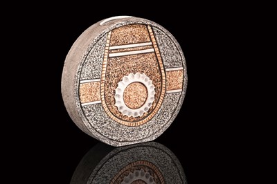Lot 77 - A Troika Wheel vase