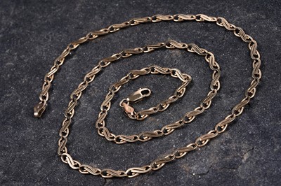 Lot 96 - A 9ct gold fancy link necklace