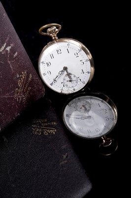 Lot 376 - A late 19th Century French 18ct gold cased Remontoir pocket watch