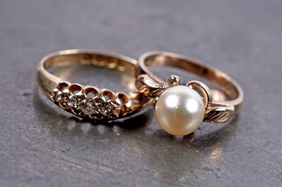 Lot 29 - A late Victorian diamond ring; and a Mikimoto style cultured pearl ring