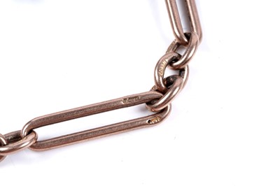 Lot 295 - An early 20th Century 9ct rose gold fetter-link watch chain