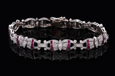 Lot 689 - An Art Deco ruby and diamond bracelet