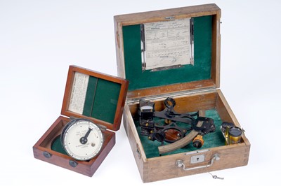 Lot 360 - A mid-20th Century Plath sextant; and a ‘The Paget Angle Sextant’