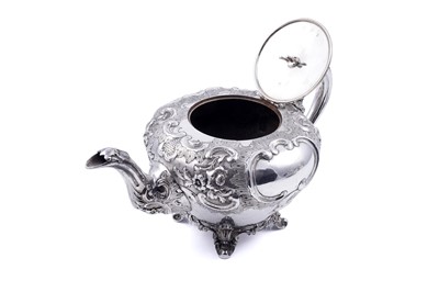 Lot 234 - An early Victoria Scottish silver three-piece teaset