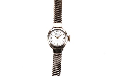 Lot 629 - A lady's 9ct gold Timor cocktail watch