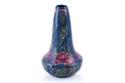 Lot 243 - An Arts and Crafts Morris Ware vase