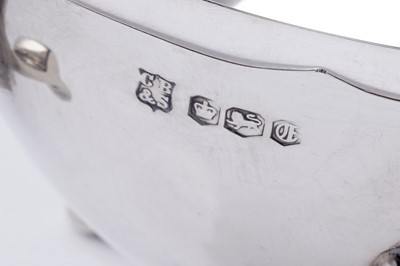 Lot 142 - A George V silver teapot; and other silver items