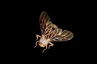 Lot 697 - Nicole Barr: a diamond set and enamel bee brooch