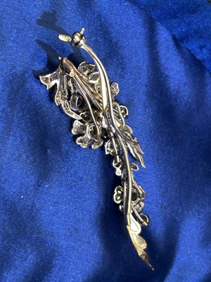 Lot 473 - A Victorian diamond tiara