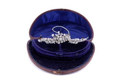 Lot 473 - A Victorian diamond tiara