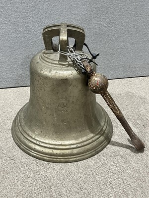 Lot 161 - A Second World War Air Ministry scramble bell